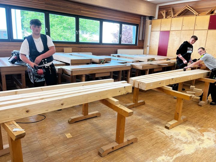 Romahaus 25 Vorbereitung Schule 3.jpeg